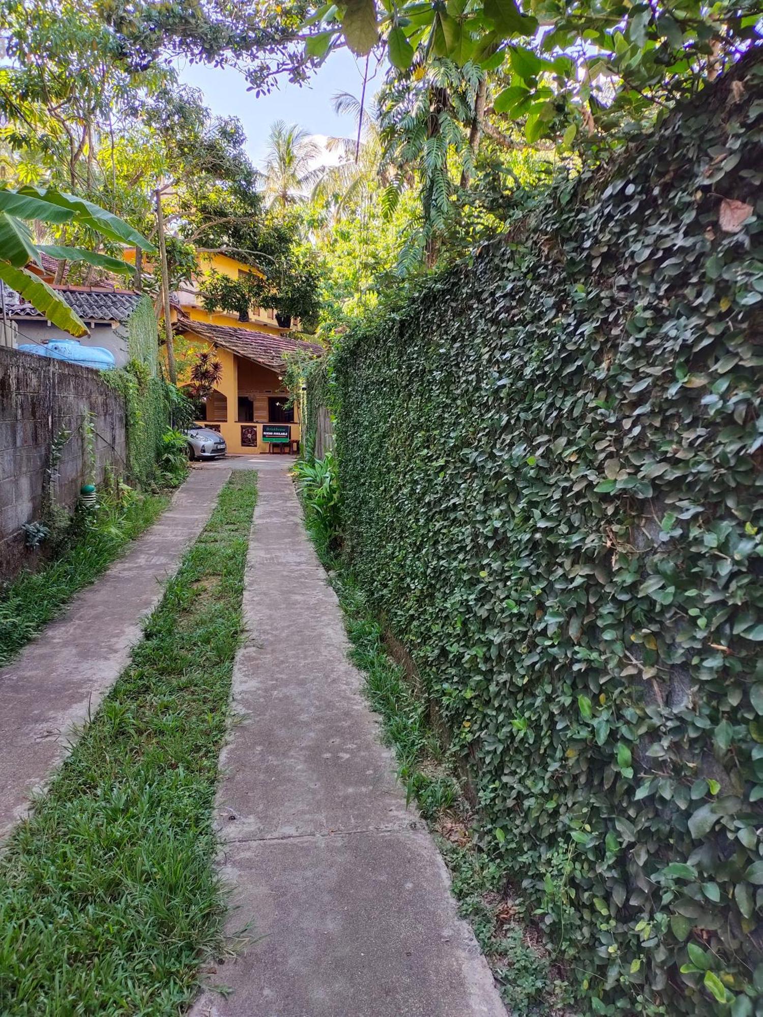 Brinkhouse Guesthouse , Unawatuna Beach Εξωτερικό φωτογραφία