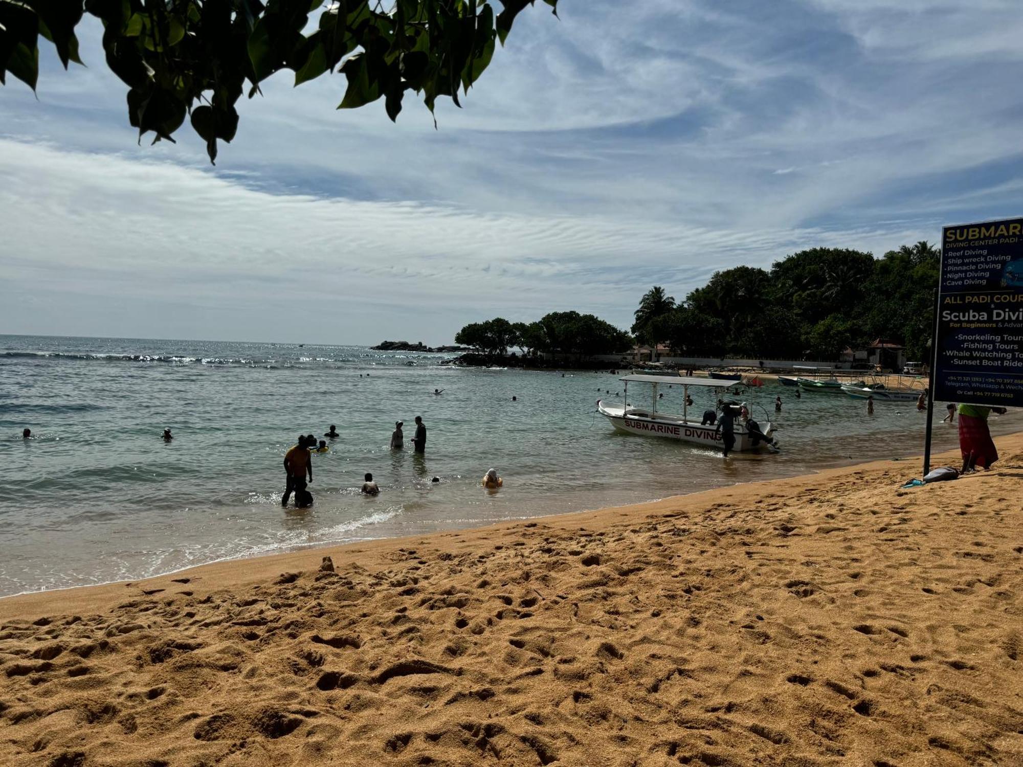 Brinkhouse Guesthouse , Unawatuna Beach Εξωτερικό φωτογραφία